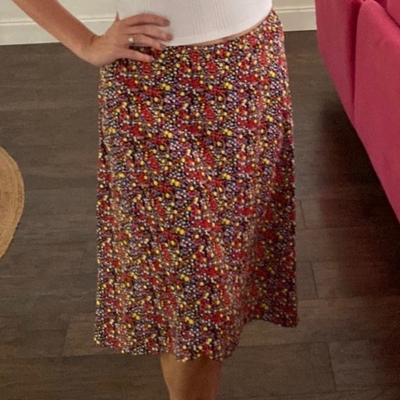 J. Crew Floral Whimsygoth High-Low Faux Wrap Cottagecore Midi Skirt Size XXS - Picture 4 of 11